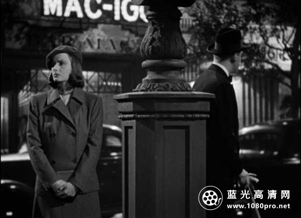 妮诺契卡/异国鸳鸯/俄宫艳使/妮诺奇嘉 Ninotchka.1939.1080p.BluRay.x264-HD4U 7.79GB-4.jpg